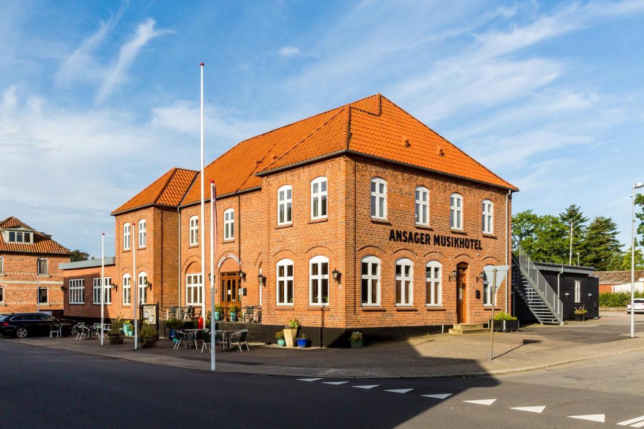 Ansager Hotel Og Hytteby Экстерьер фото